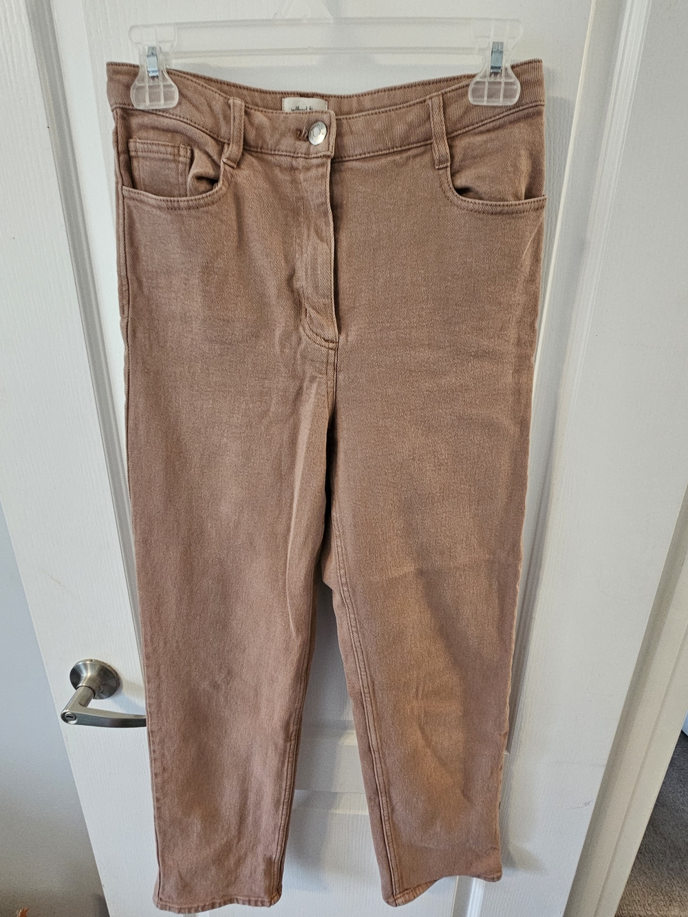 Wilfred Straight-Leg Jeans in Dusty Rose